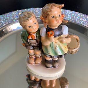 Hummel Figurine - To Market